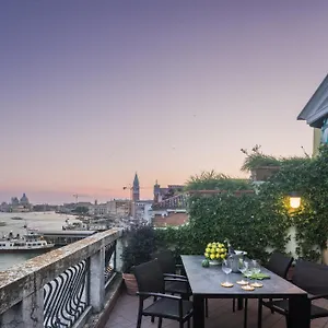 attic-boutique-san-marco.hotelslidodijesolo.com/